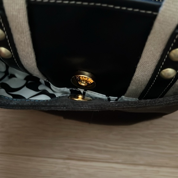 NWOT Vintage Coach ‘Hampton’ Tote in Black Satin - Picture 6 of 15